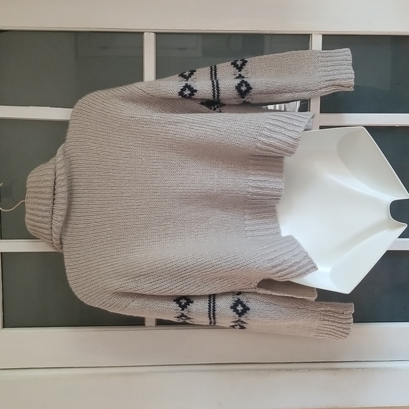 Moon & Madison crop turtleneck sweater small long sleeve winter - Picture 6 of 10